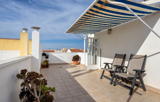 Herverkoop - Terraced house / Townhouse - Torrevieja - La Siesta