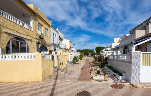 Herverkoop - Terraced house / Townhouse - Torrevieja - La Siesta