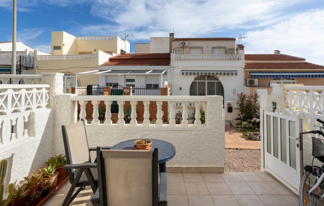 Herverkoop - Terraced house / Townhouse - Torrevieja - La Siesta