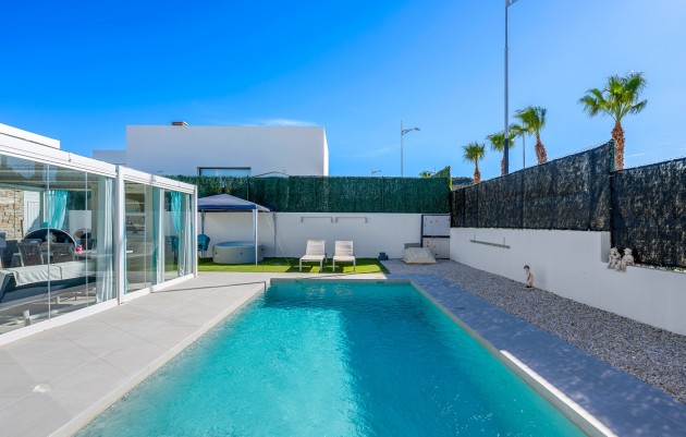 Herverkoop - Independent villa - Calasparra - Urbanización coto riñales