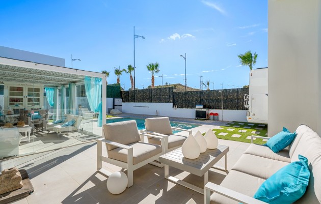 Herverkoop - Independent villa - Calasparra - Urbanización coto riñales