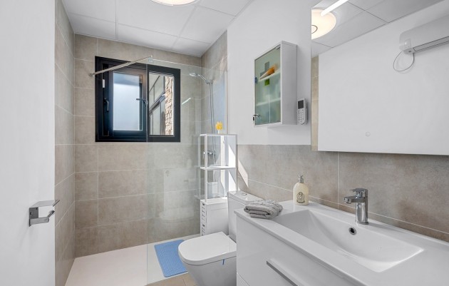 Herverkoop - Independent villa - Calasparra - Urbanización coto riñales