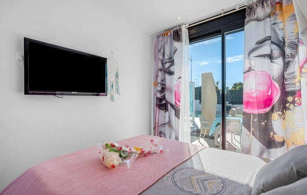 Herverkoop - Independent villa - Calasparra - Urbanización coto riñales