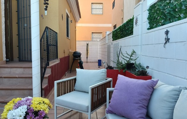 Herverkoop - House - Detached Villa (4) - Los Montesinos - La herrada