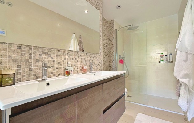 Herverkoop - Appartement - Torrevieja - Punta Prima