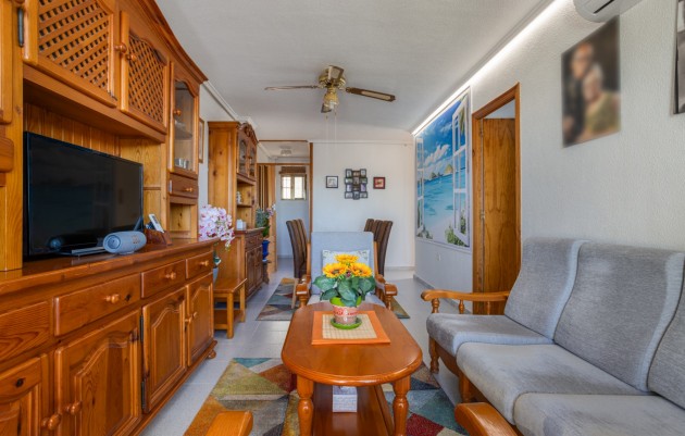 Resale - Apartment flat - Torrevieja - La Siesta