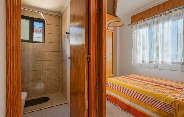 Resale - Apartment flat - Torrevieja - La Siesta