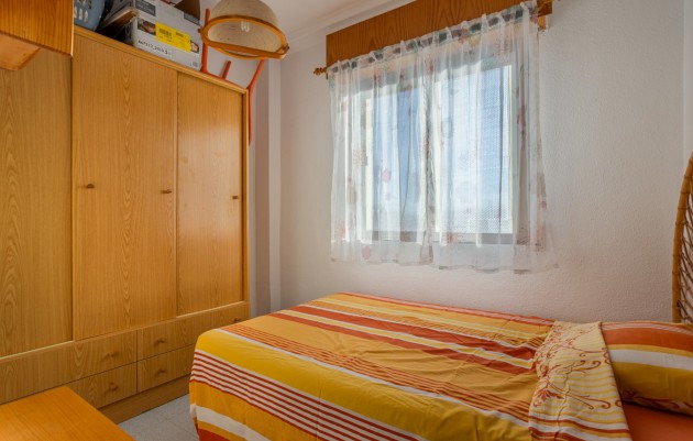 Resale - Apartment flat - Torrevieja - La Siesta