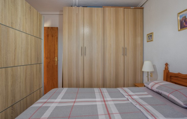 Resale - Apartment flat - Torrevieja - La Siesta