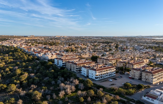 Resale - Apartment flat - Torrevieja - La Siesta