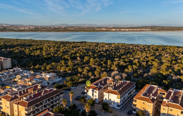 Resale - Apartment flat - Torrevieja - La Siesta