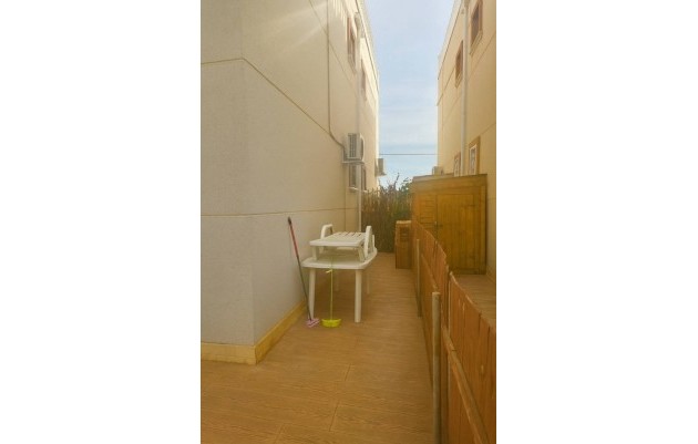 Resale - Apartment - Ground Floor - Daya Vieja - Costa Blanca