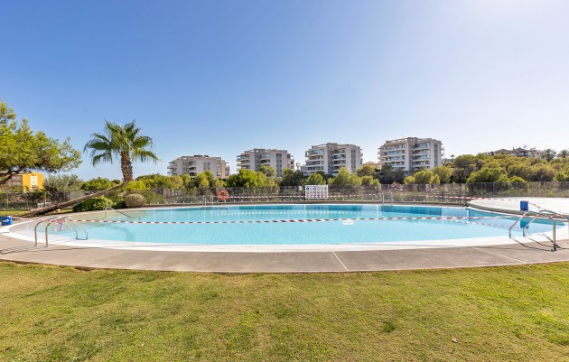 Herverkoop - Appartement - Orihuela Costa - Villamartín