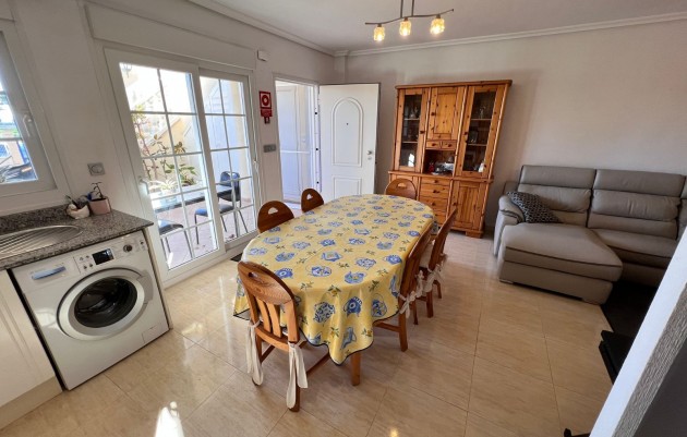 Herverkoop - Apartment flat - Guardamar del Segura - El Raso