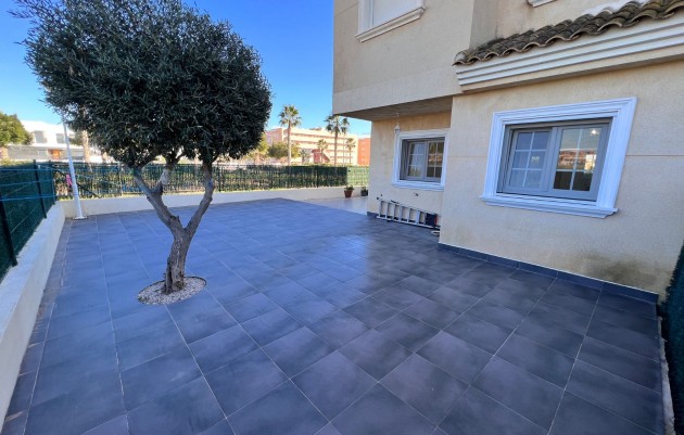 Herverkoop - Apartment flat - Guardamar del Segura - El Raso