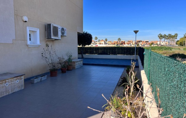 Herverkoop - Apartment flat - Guardamar del Segura - El Raso