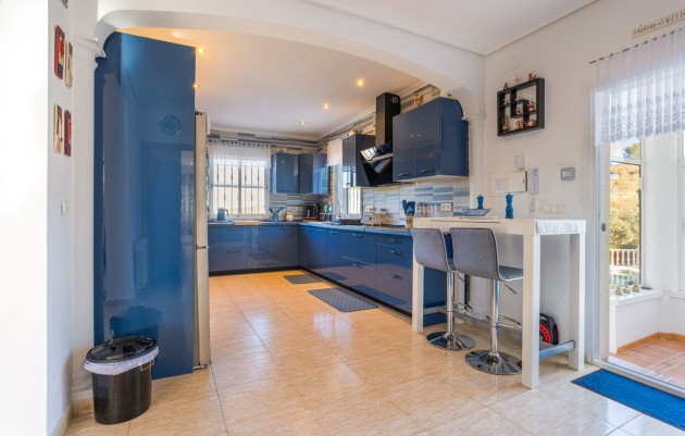 Resale - Finca Country Property - La Zarza