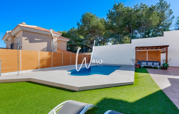 Herverkoop - Villa - Detached - San Miguel de Salinas - Ciudad de las Comunicaciones