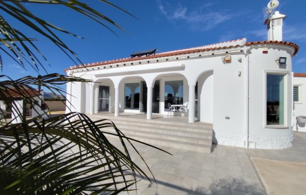 Herverkoop - Villa - El Mudamiento