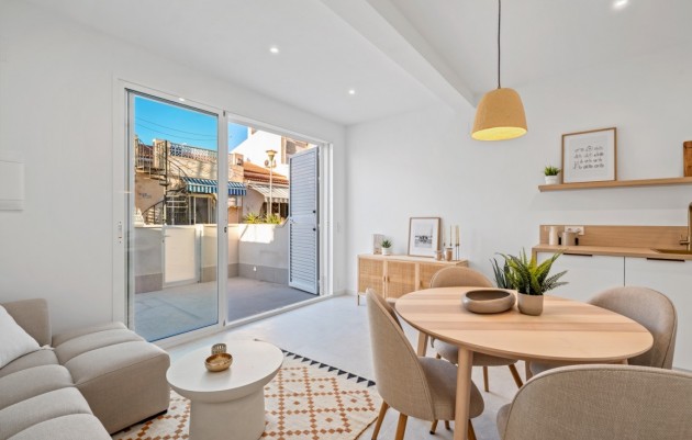 Resale - Bungalow - La Siesta