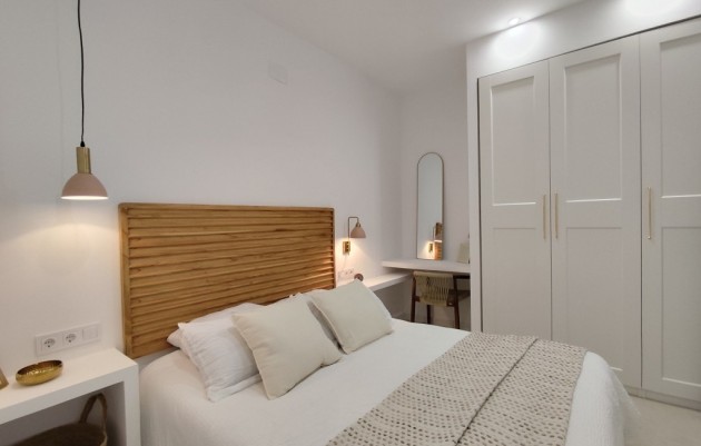 Resale - Bungalow - La Siesta