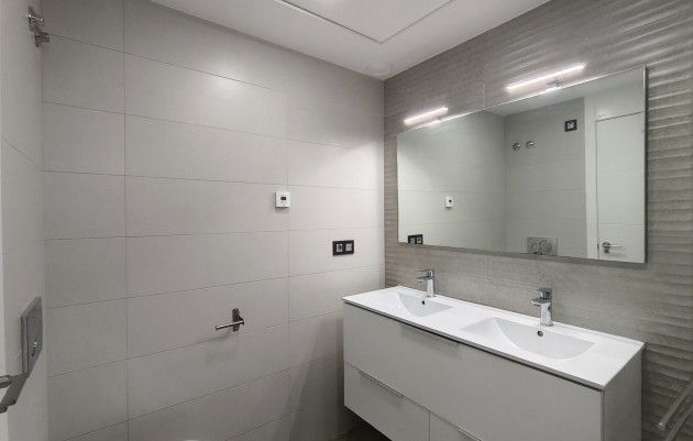 Herverkoop - Villa - Guardamar del Segura - El Raso