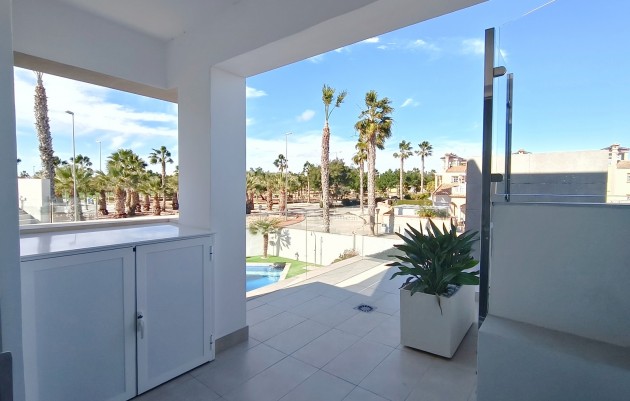 Herverkoop - Villa - Guardamar del Segura - El Raso