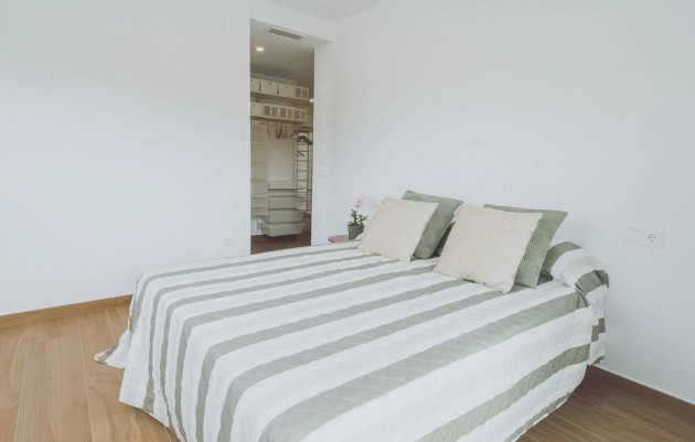 New Build - Flats - Redován