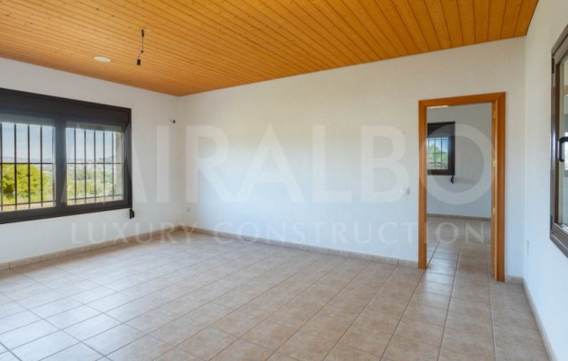 Resale - Farm - Benitachell / El Poble Nou de Benitatxell - Centro