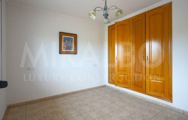 Resale - Farm - Benitachell / El Poble Nou de Benitatxell - Centro