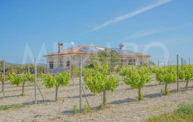 Resale - Farm - Benitachell / El Poble Nou de Benitatxell - Centro