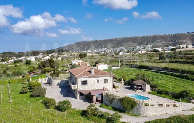 Resale - Farm - Benitachell / El Poble Nou de Benitatxell - Centro