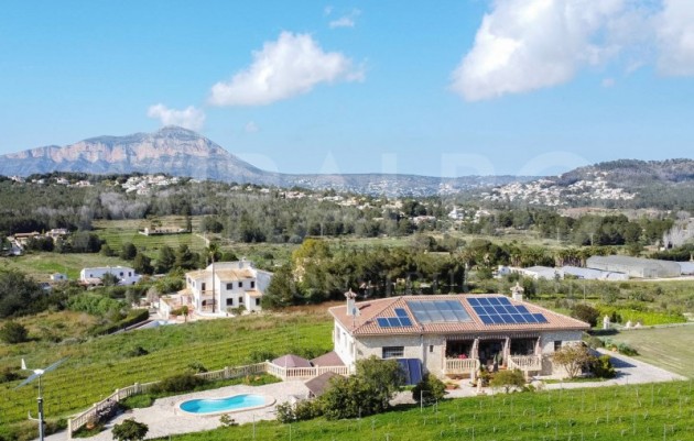 Resale - Farm - Benitachell / El Poble Nou de Benitatxell - Centro