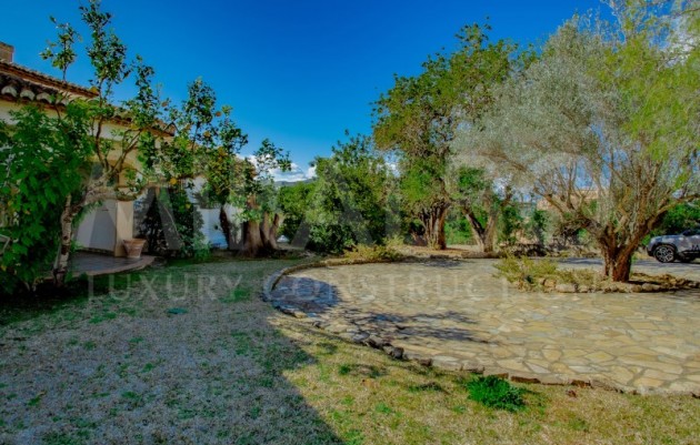 Resale - Villa - Jávea / Xàbia - Partides comunes - Adsubia