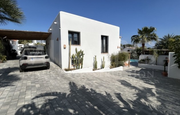 Resale - Villa - Jávea / Xàbia - Cap Martí - El Tossalet - Pinomar