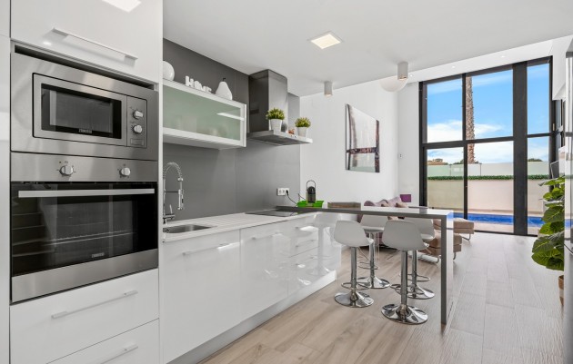 Herverkoop - 2. Town house - Orihuela Costa - Lomas de Cabo Roig