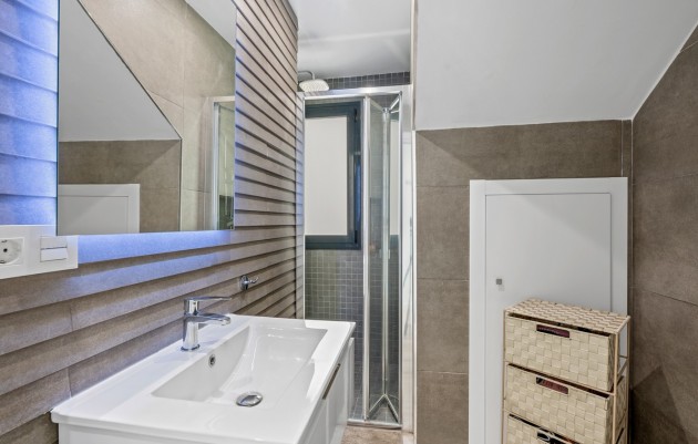 Herverkoop - 2. Town house - Orihuela Costa - Lomas de Cabo Roig