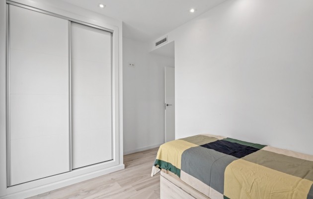 Herverkoop - 2. Town house - Orihuela Costa - Lomas de Cabo Roig